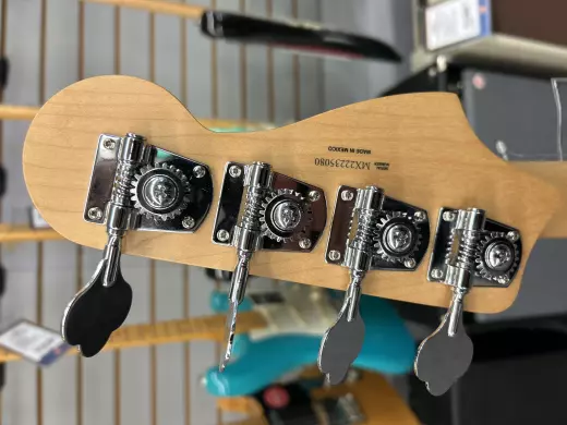 Fender - 014-7463-323 4